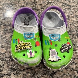 Buzz Lightyear Disney Crocs 10C